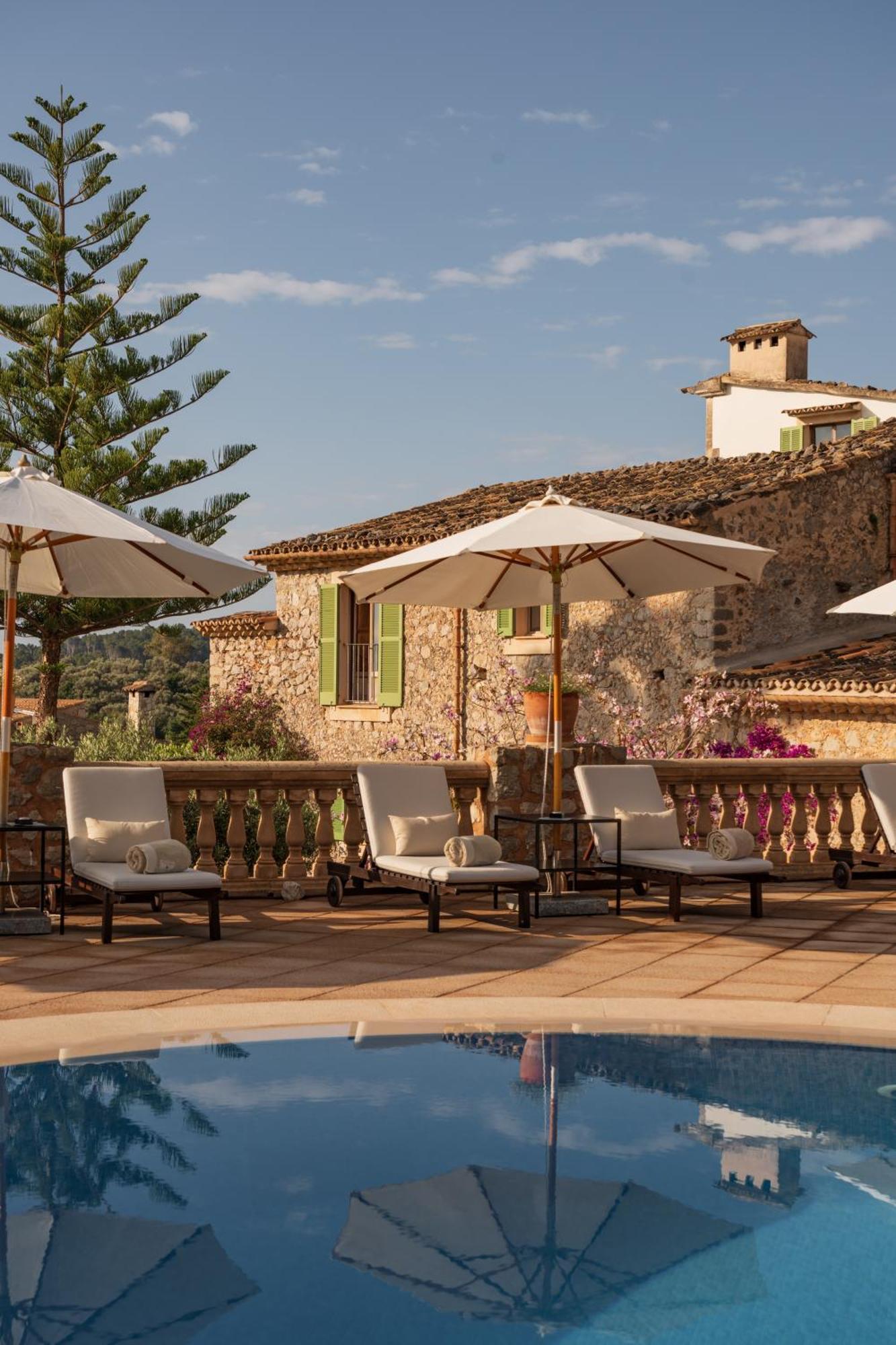 Ca'N Beneit Hotel Binibona Exterior photo